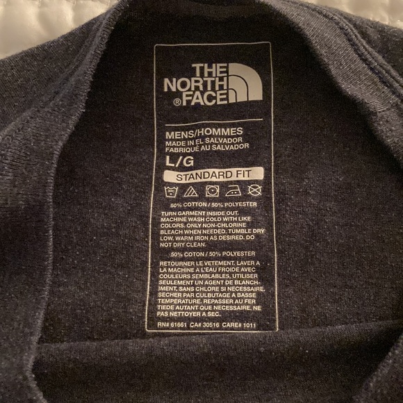 The North Face Men’s Tshirt - Picture 2 of 3